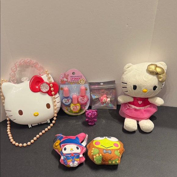 Hello Kitty Doll Accessories Set purse metallic figure plush toy nail polish etc - Picture 1 of 12